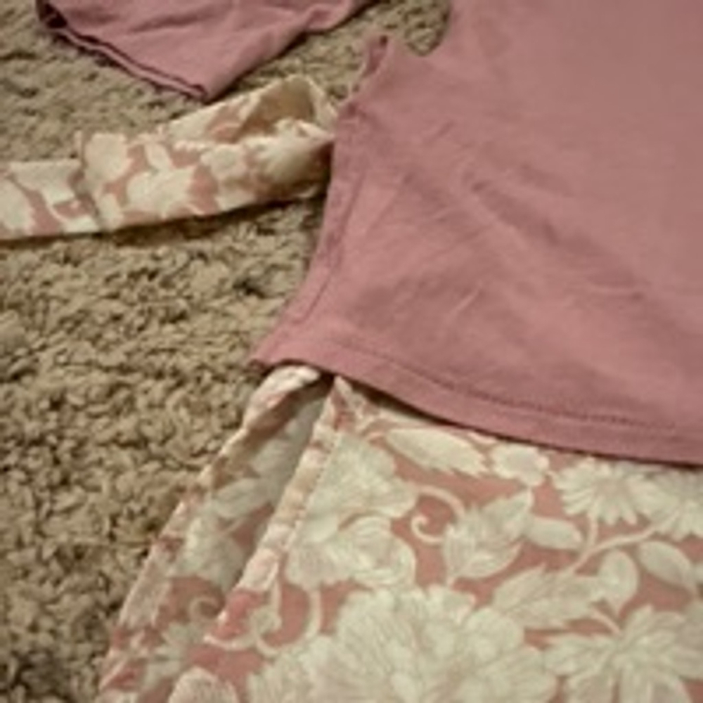 Women's Lauren Conrad Top XL Pink Floral - Picture 2 of 9